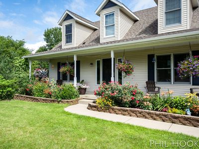 10610 Stirrup Dr SE, Caledonia, MI, 49316