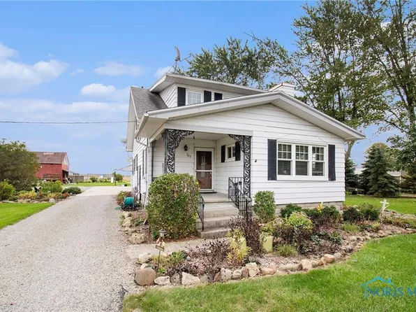 265 N Billman Rd, Genoa, OH 43430