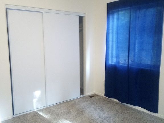 4th image of 23850 Zuger Dr
