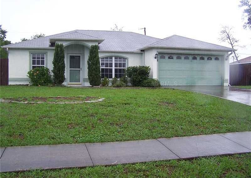 1st image of 832 Mentmore Cir