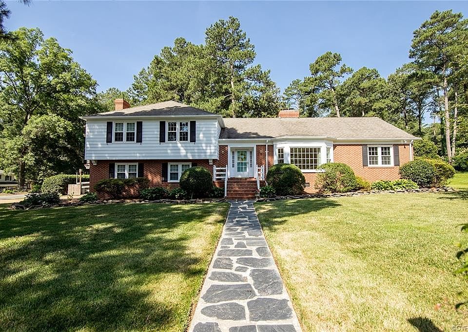 1st image of 8651 Riverwood Dr