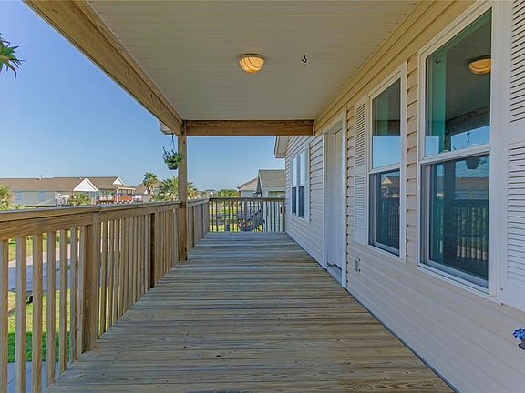 2nd image of 4002 Grayson Dr