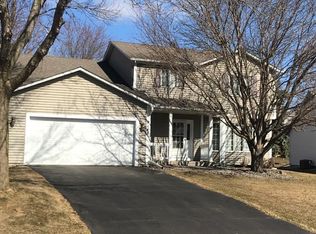 9148 Sierra Rd, Woodbury, MN 55125