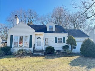 1946 Ganyard Rd, Akron, OH 44313