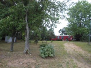 W4975 Happersett Ln, Redgranite, WI 54970