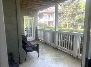 203 Mill Pond Rd, Roswell, GA 30076