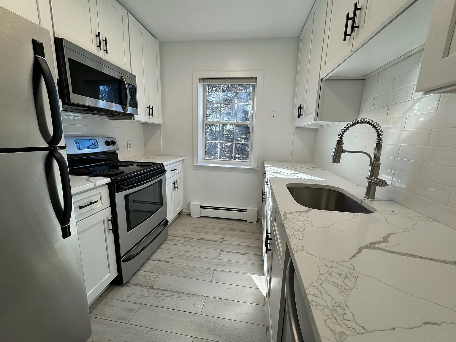 1 bed, 725 sqft, $1,865 — Photo 4