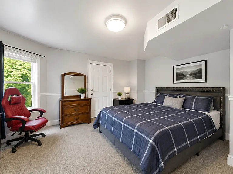 356 Cedar Ave — Photo 11