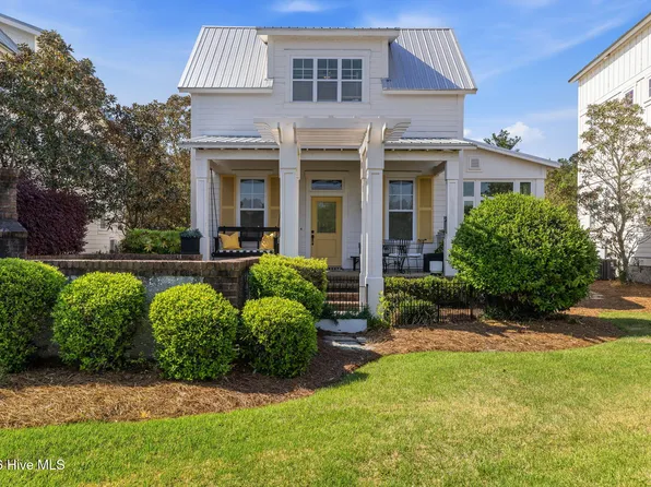 807 Meadowsweet Lane, Leland, NC 28451