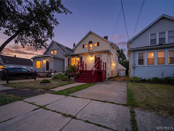 2nd image of 157 Riverdale Ave