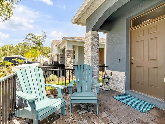 3rd image of 363 CARYOTA COURT