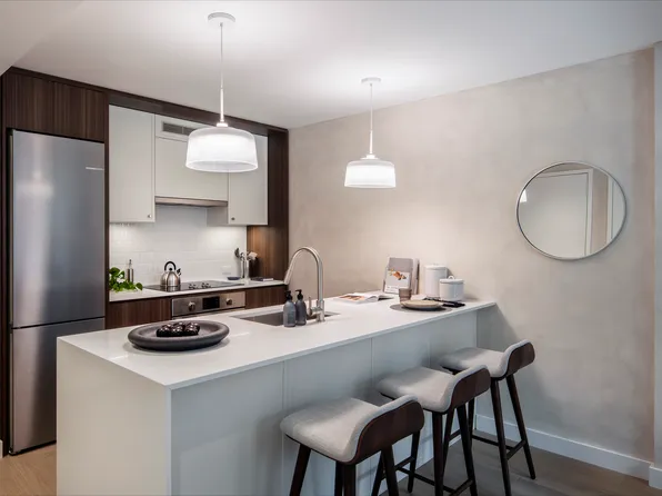 335 8th Avenue image 5 of 6
