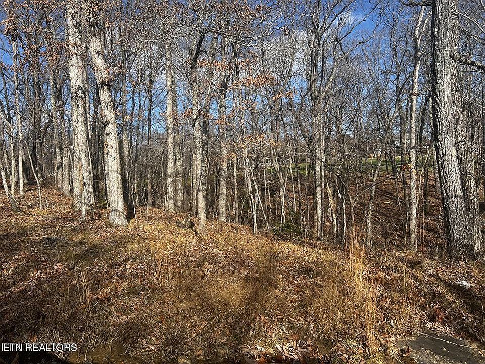 2nd image of 130 Baltusrol Rd #212