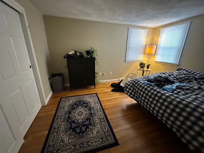 1 Sandra Ave — Photo 9