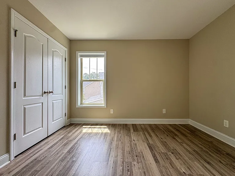 296 Sedgefield Dr — Photo 22