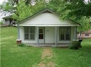 302 S Franklin St, Tullahoma, TN 37388