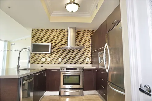 200 Sunny Isles Blvd Photo 1