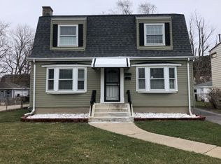 2325 S 10th Ave, Broadview, IL 60155