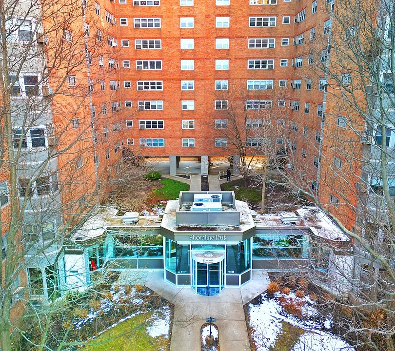 1st image of 4970 N Marine Dr APT 229