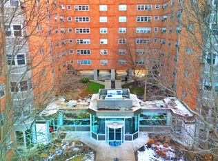 4970 N Marine Dr APT 229, Chicago, IL 60640