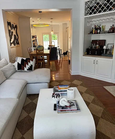 255 Hurston Cir — Photo 5