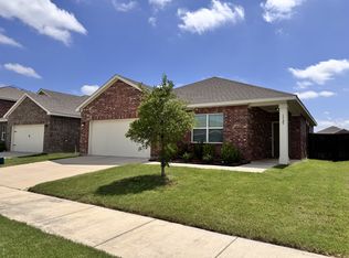 1725 Escondido Dr, Haslet, TX 76052