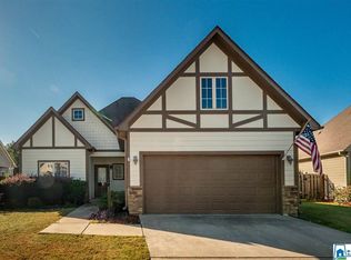 125 Robin St, Calera, AL 35040