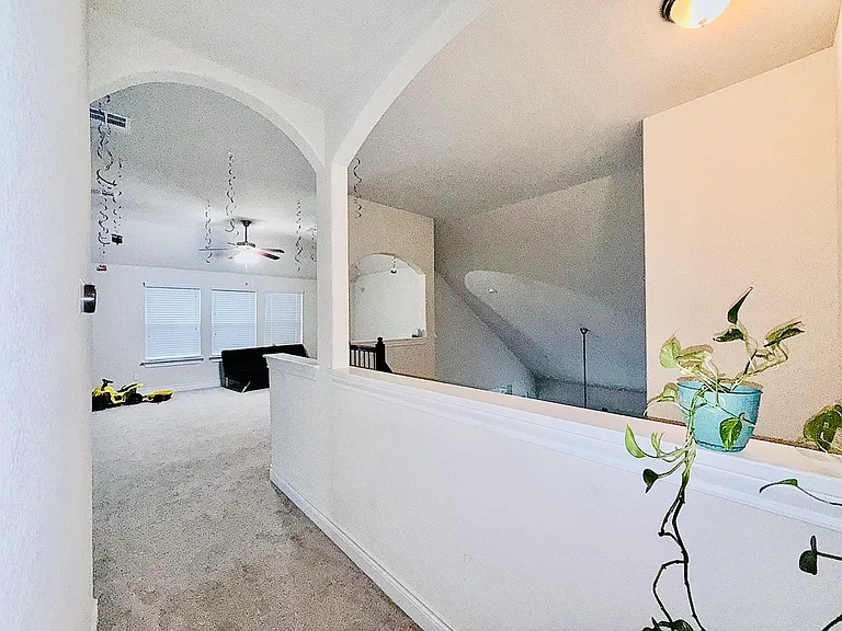 3925 Gildas Path — Photo 32