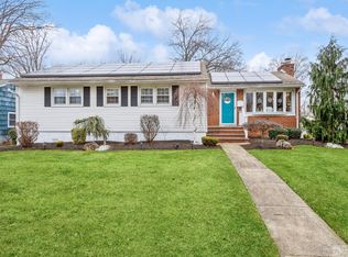 87 Stony Rd, Edison, NJ 08817