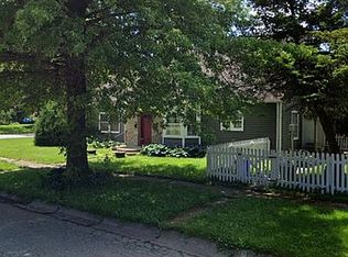 3402 Fremont St, Rockford, IL 61103