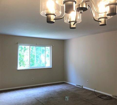 4th image of 2114 Highbridge Rd #3