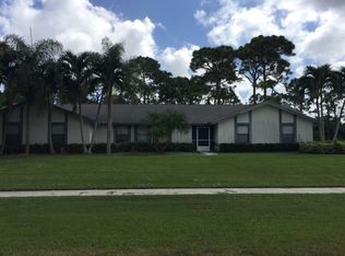 5396 Winchester Woods Dr, Lake Worth, FL 33463