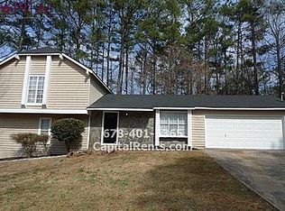 310 Fieldstone Dr, Fairburn, GA 30213