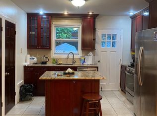 4321 248th St, Little Neck, NY 11363