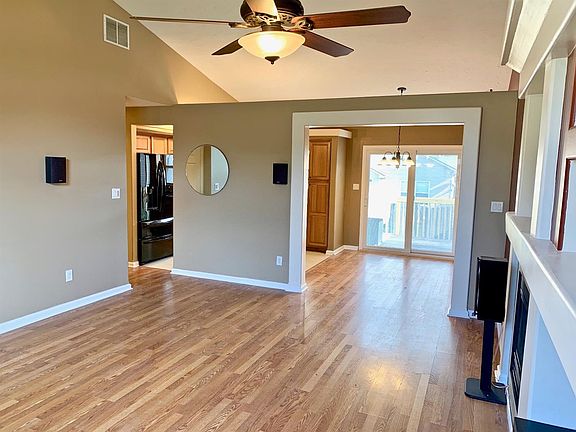 5th image of 2521 Buck Ln