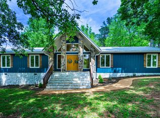 210 McKinley Cir, Lagrange, GA 30240