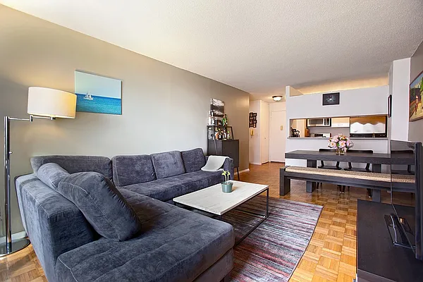 Rented by LG Fairmont Group | media 8