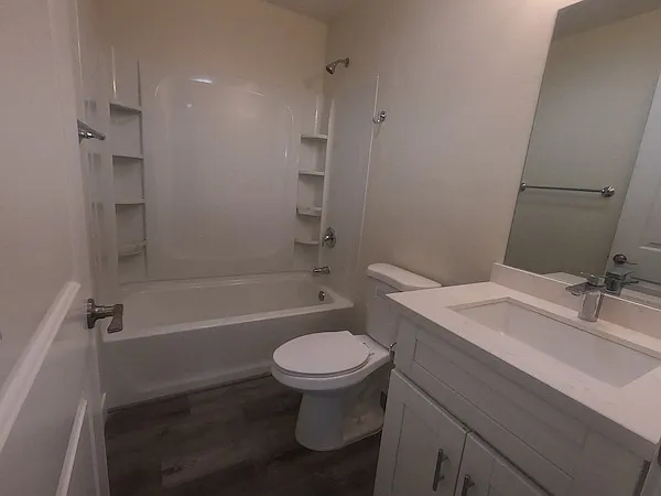 262 E Park Ave #A — Photo 16