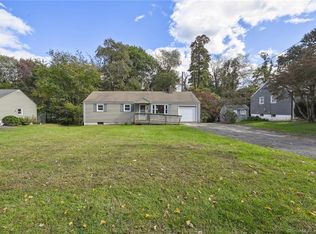 18 Laconia Rd, Wethersfield, CT 06109