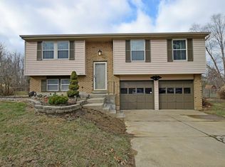4875 Powderhorn Dr, Cincinnati, OH 45244