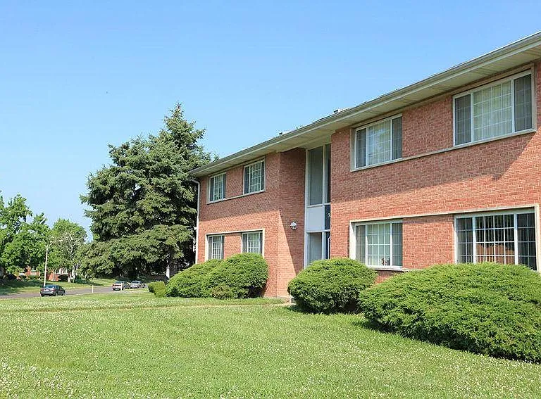 Des Arboles Apartments — Photo 2