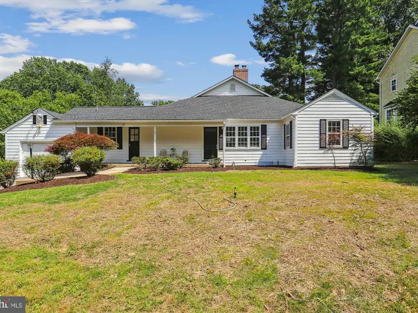 17 Piping Rock Dr, Silver Spring, MD 20905