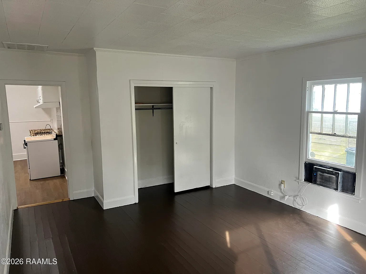 1 bed, 1.0 bath, 750 sqft, $800 — Photo 2