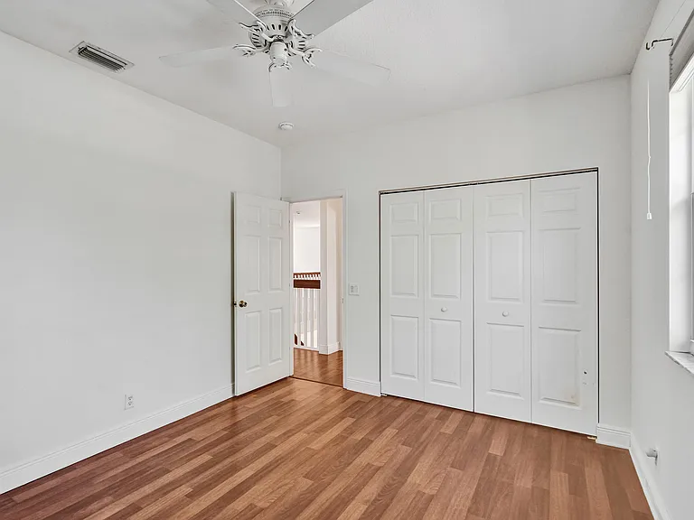 4214 NW 38th Dr — Photo 46