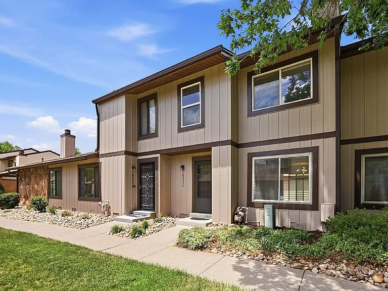 16055 E Ithaca Pl #C — Photo 2