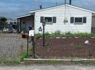 46 W Potomac Dr, Little Egg Harbor, NJ 08087