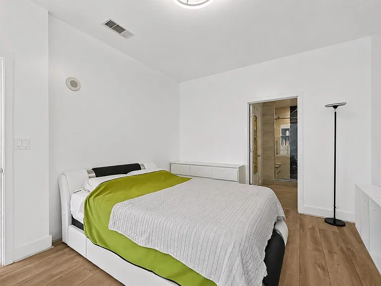 5925 Almeda Rd #12904 — Photo 13