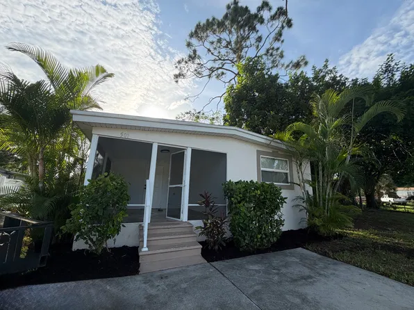 501 Orange Grove Ave S, Nokomis, FL 34275