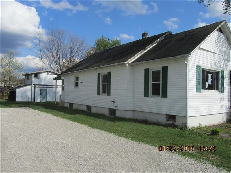 2nd image of 10 Mitchell Dr