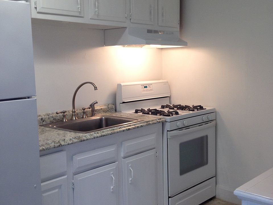 2nd image of 311 Jersey Ave
